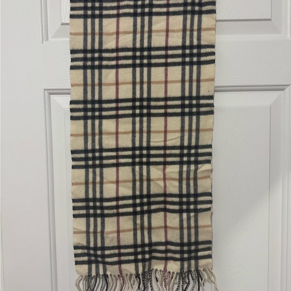 Burberry Cashmere Scarf - Picture 2 of 4